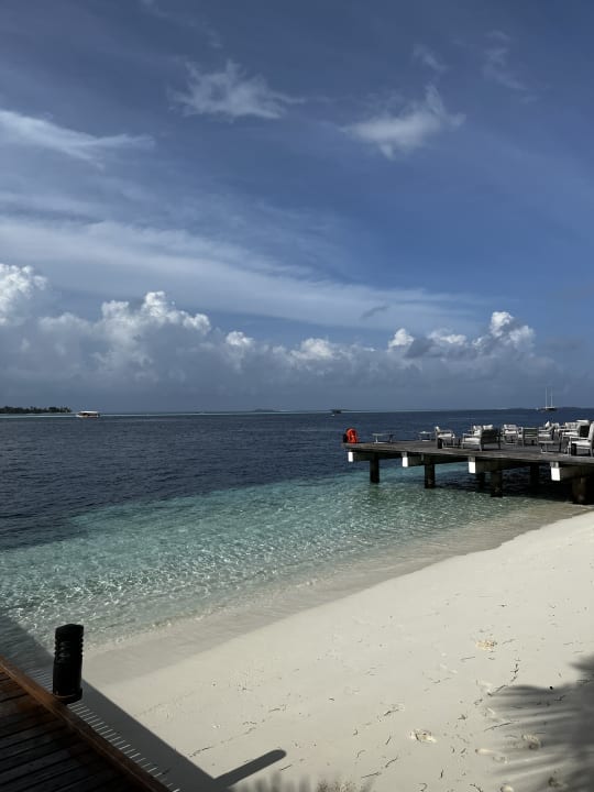 Außenansicht Vilamendhoo Island Resort & Spa