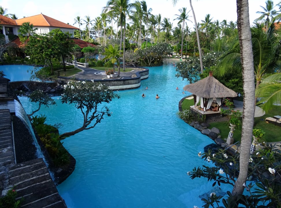 Pool The Laguna A Luxury Collection Resort & Spa