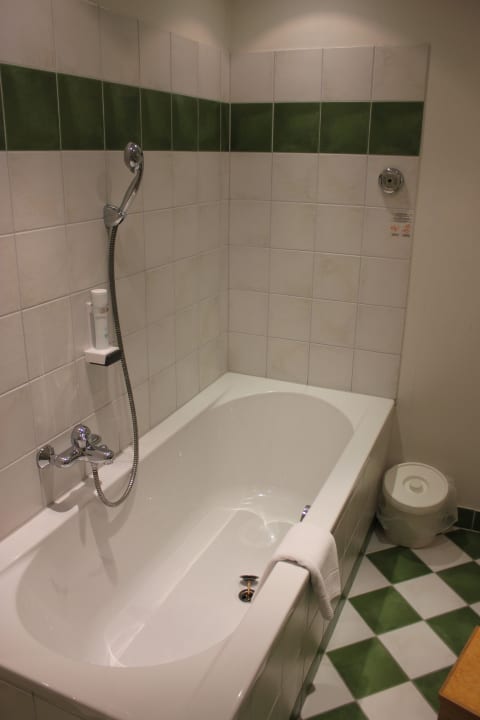 Grosse Badewanne POST Family Resort