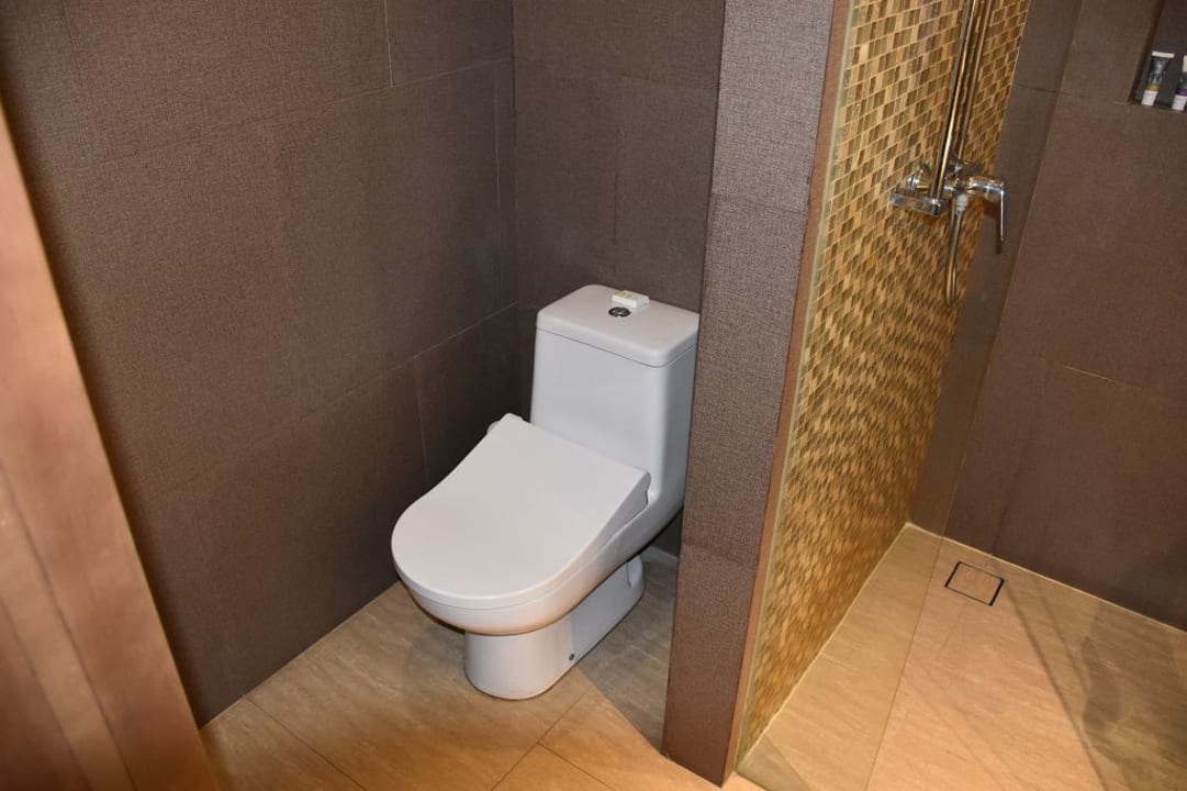 Dusche/WC Hotel Mercure Bali Legian