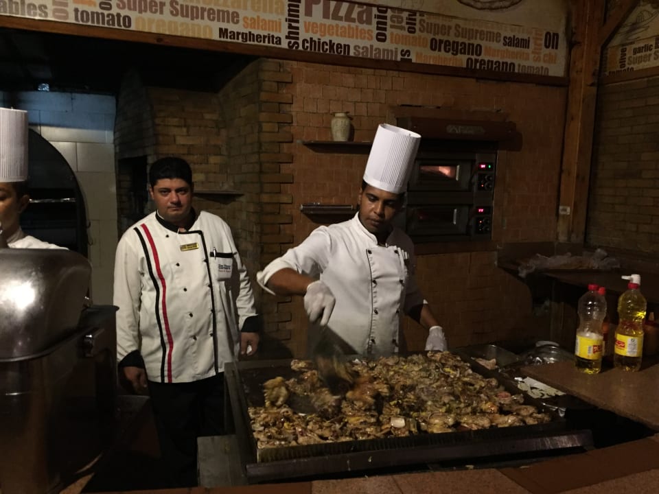 Gastro Three Corners Sea Beach Resort