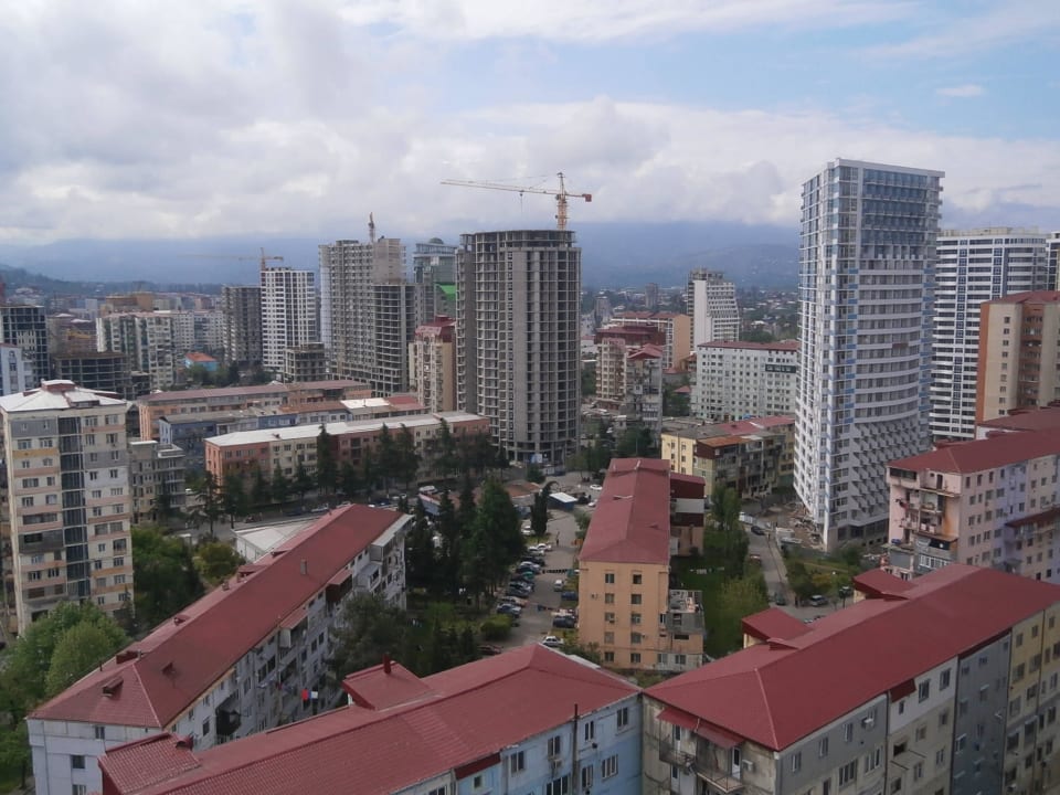 Ausblick vom Balkon nach links Hotel 19