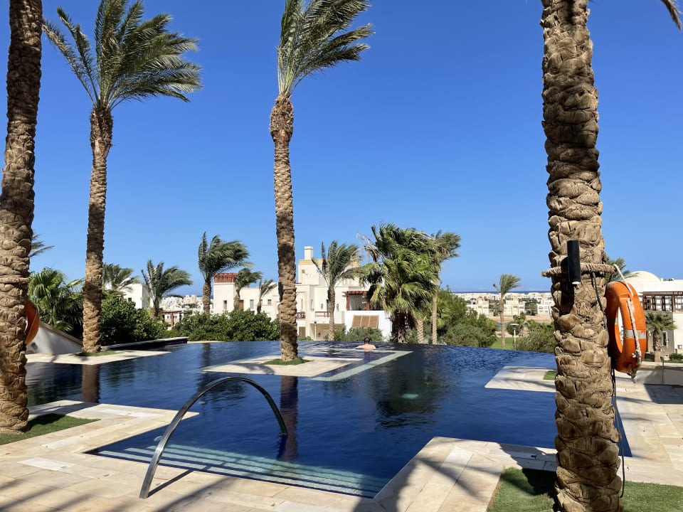 Pool Ancient Sands Golf Resort
