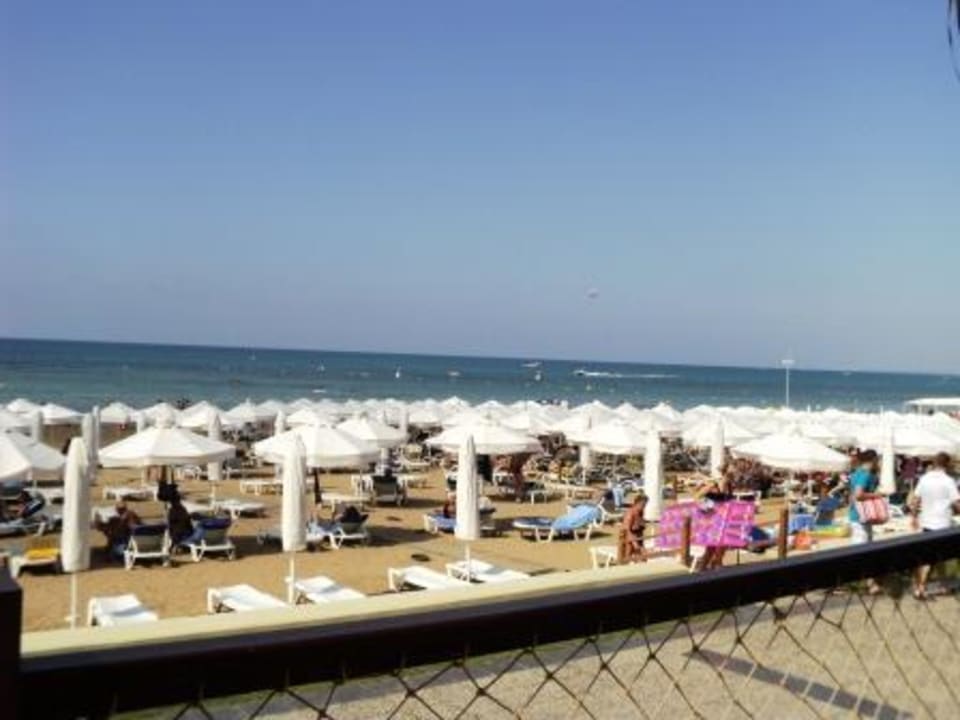 Strand Hotel Grand Side