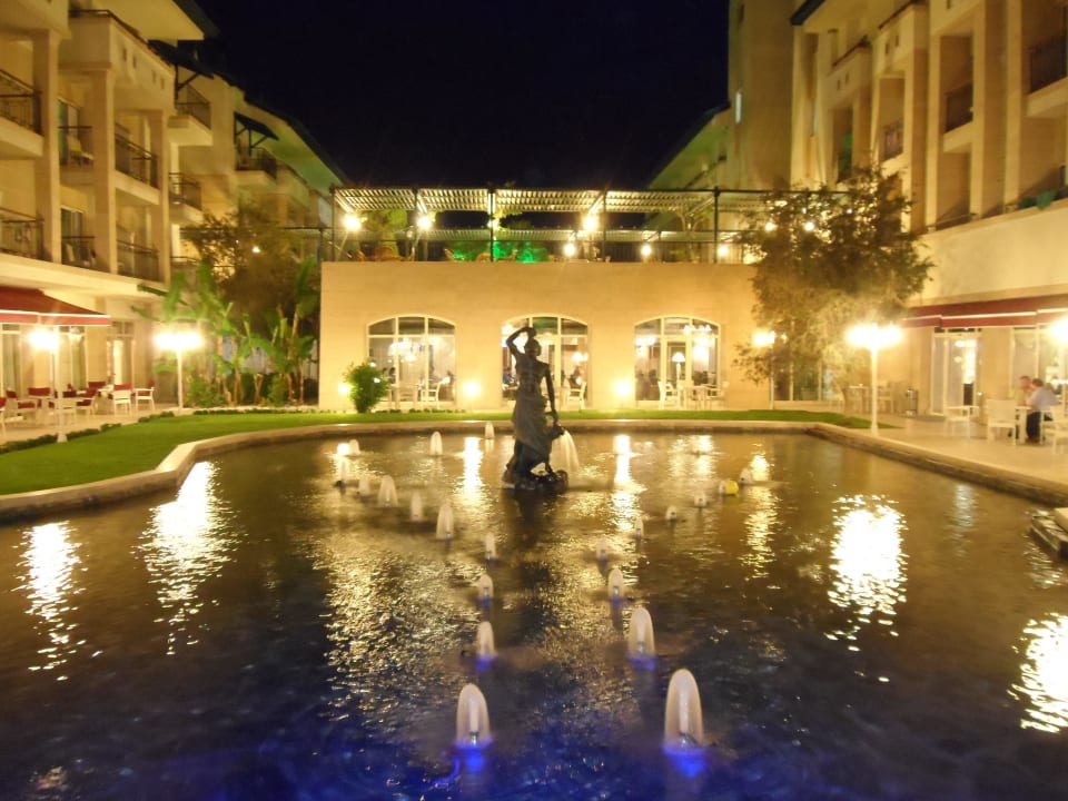 Schöner Brunnen Dobedan Exclusive Hotel And Spa