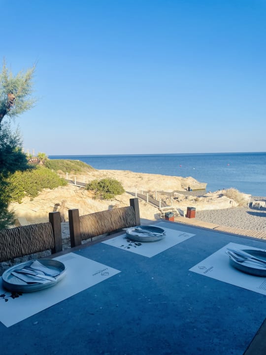 Gastro Hotel Kakkos Bay