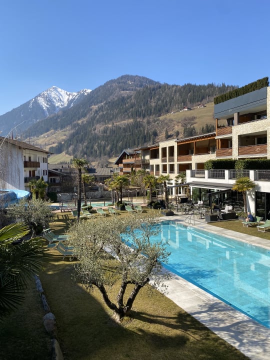 Ausblick STROBLHOF Active Family SPA Resort