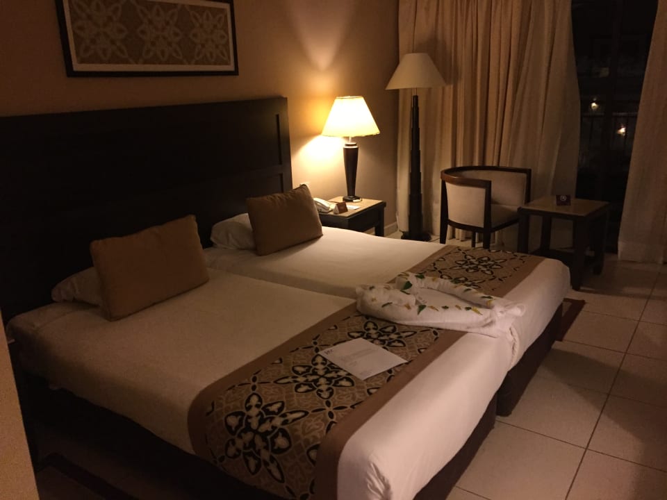 Zimmer Jaz Dar EL Madina