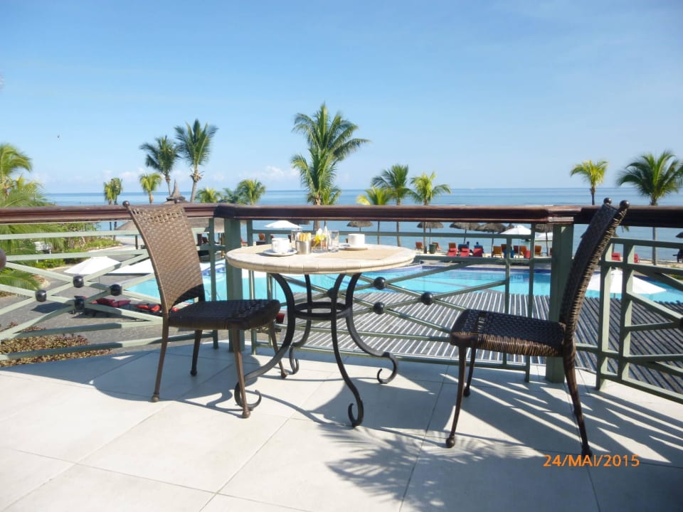 Ausblick beim Frühstück Le Meridien Ile Maurice