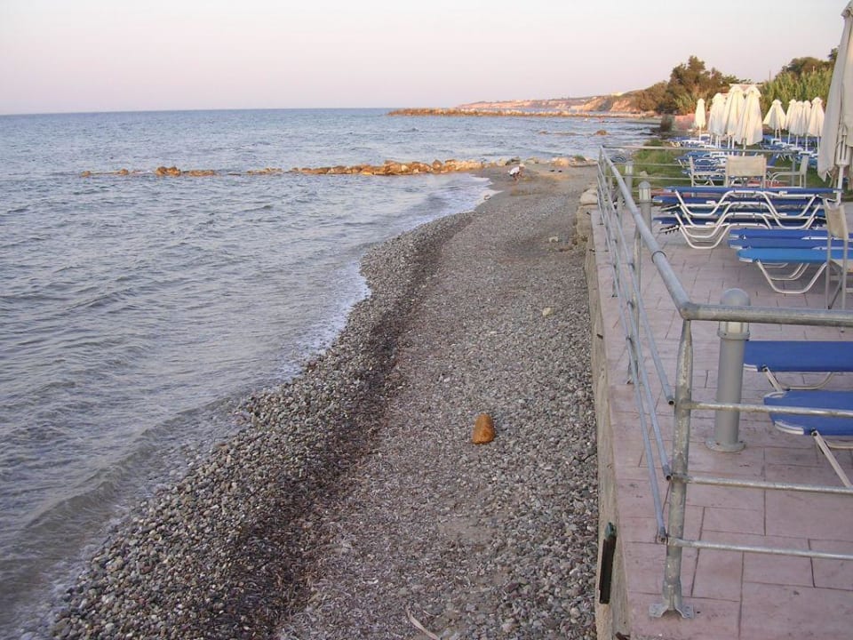 Strand vor dem hotel Hotel Belussi Beach