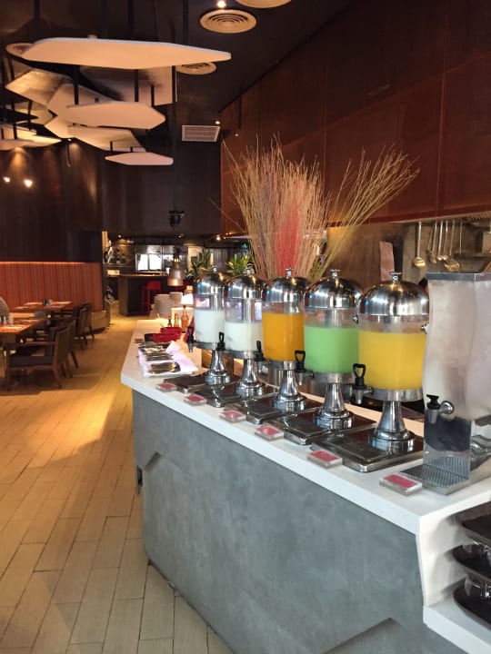 Gastro Aloft Bangkok Sukhumvit 11