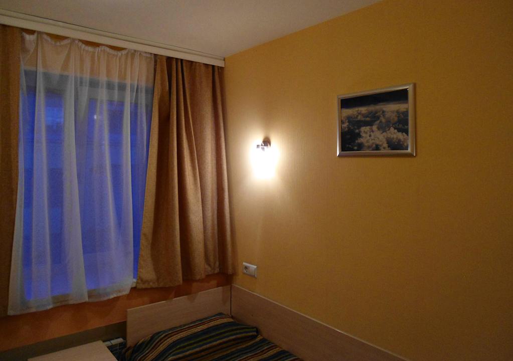 A room in sky hotel SkyHotel