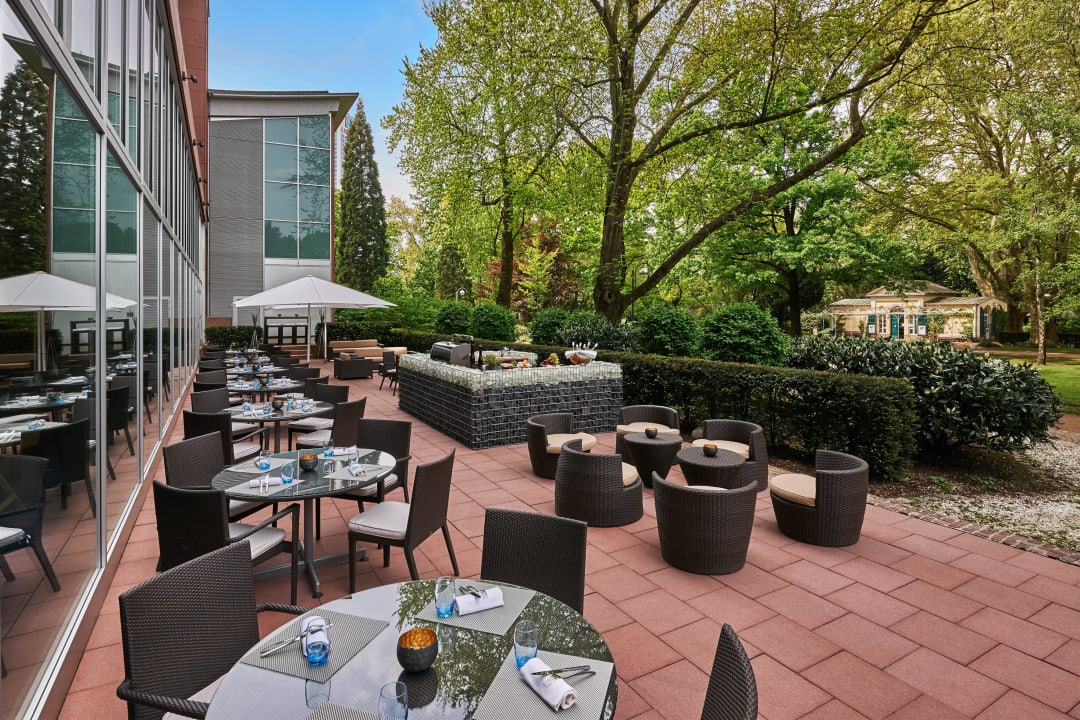 Terrace on the Park Hilton Frankfurt City Centre