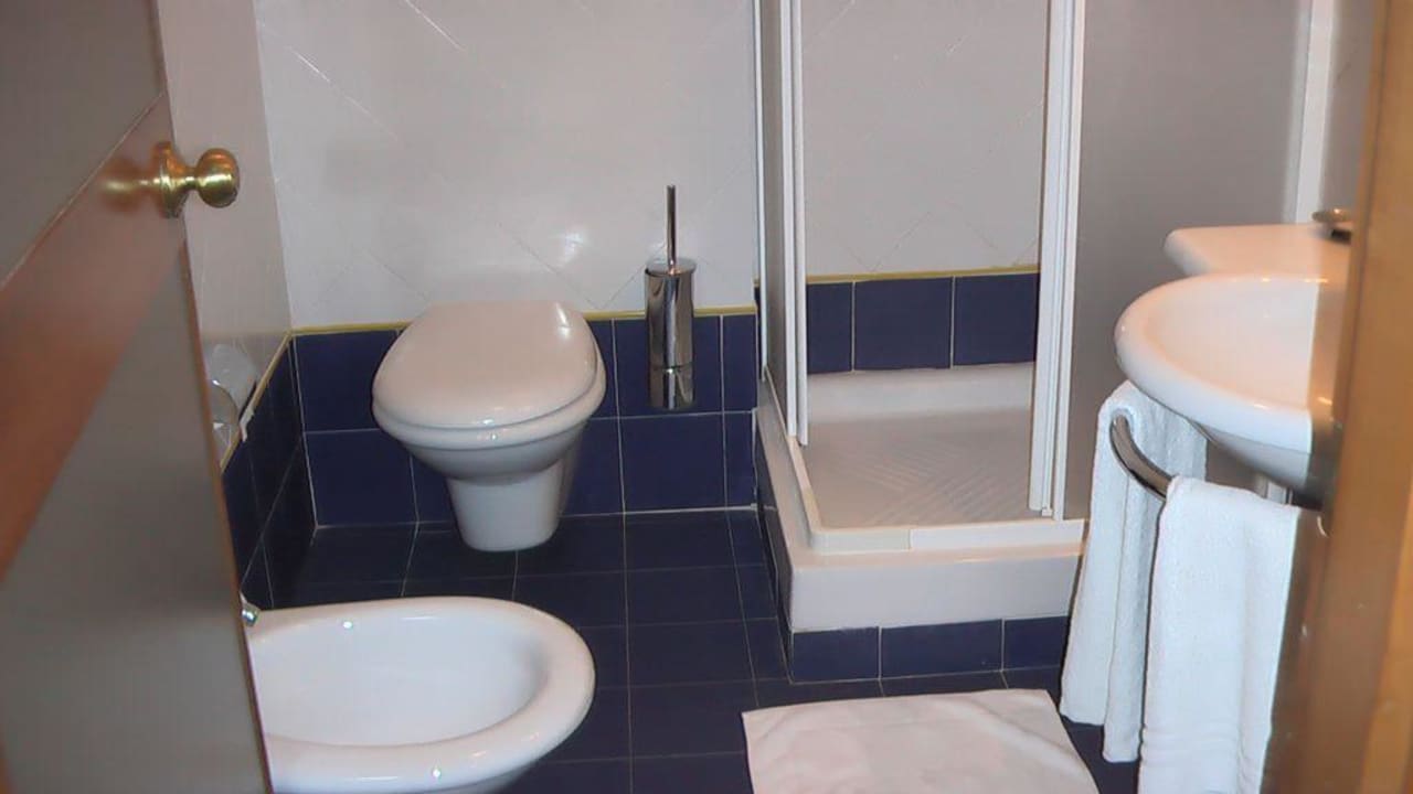 Badezimmer Hotel Albergo Macerina