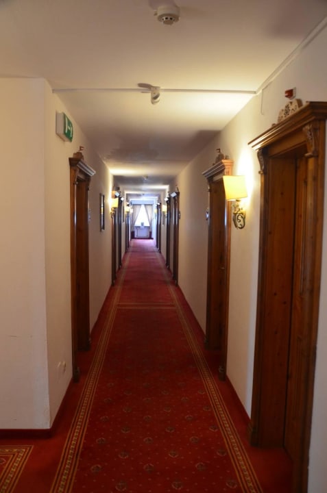 Flur im Stammgebäude Wohlfühlresort Peternhof