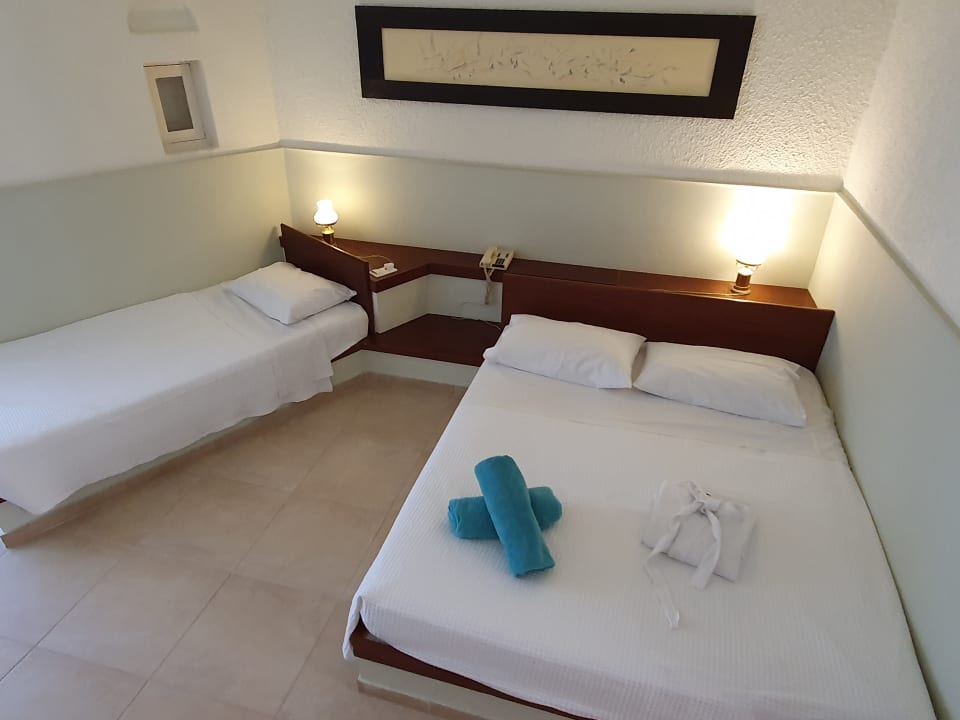 Zimmer Apollonia Beach Resort & Spa