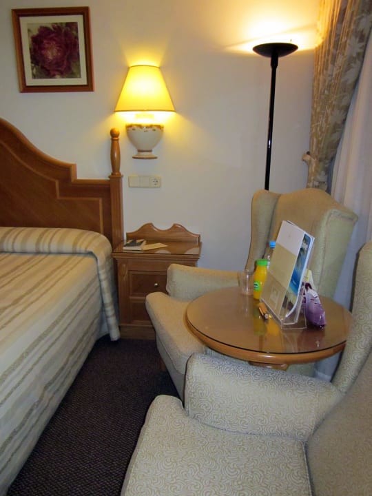 Gemütliches Zimmer Hotel Riu Palace Tres Islas
