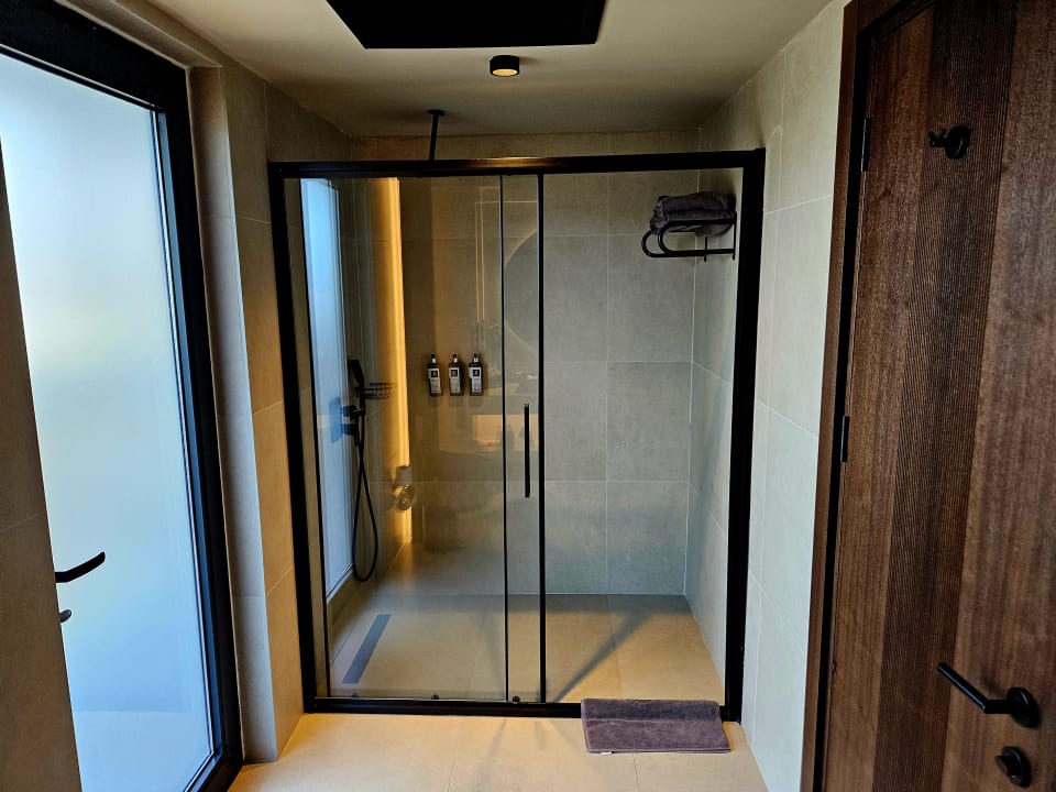 Zimmer Jacaranda Luxury Resort