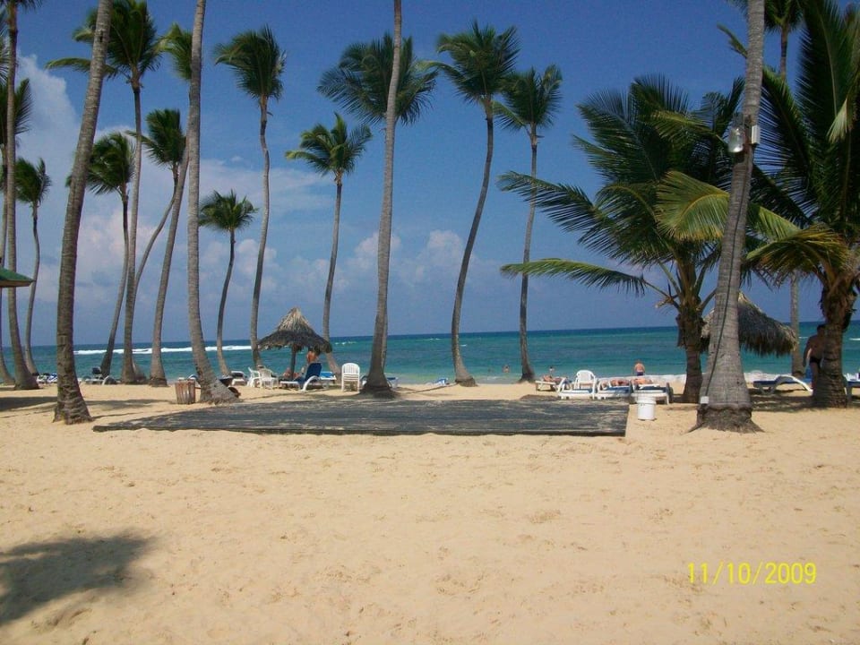 Animationsfläche am Strand Grand Sirenis Punta Cana Resort & Aquagames