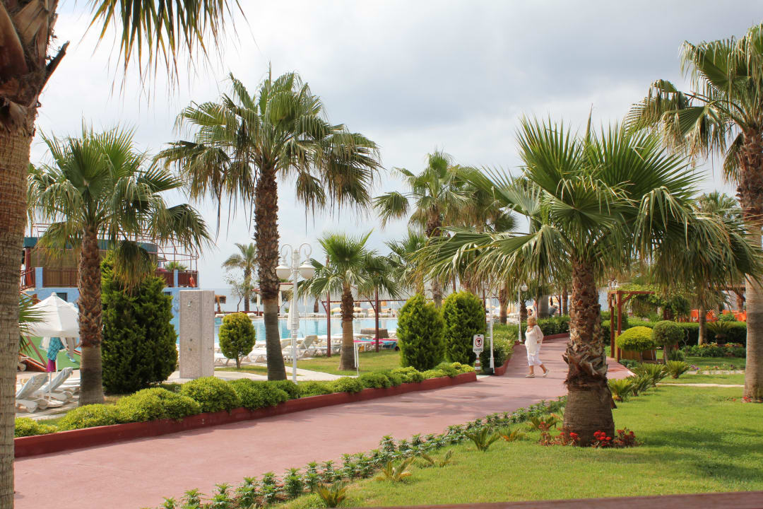 Weg zum Pool Oz Hotels Incekum Beach