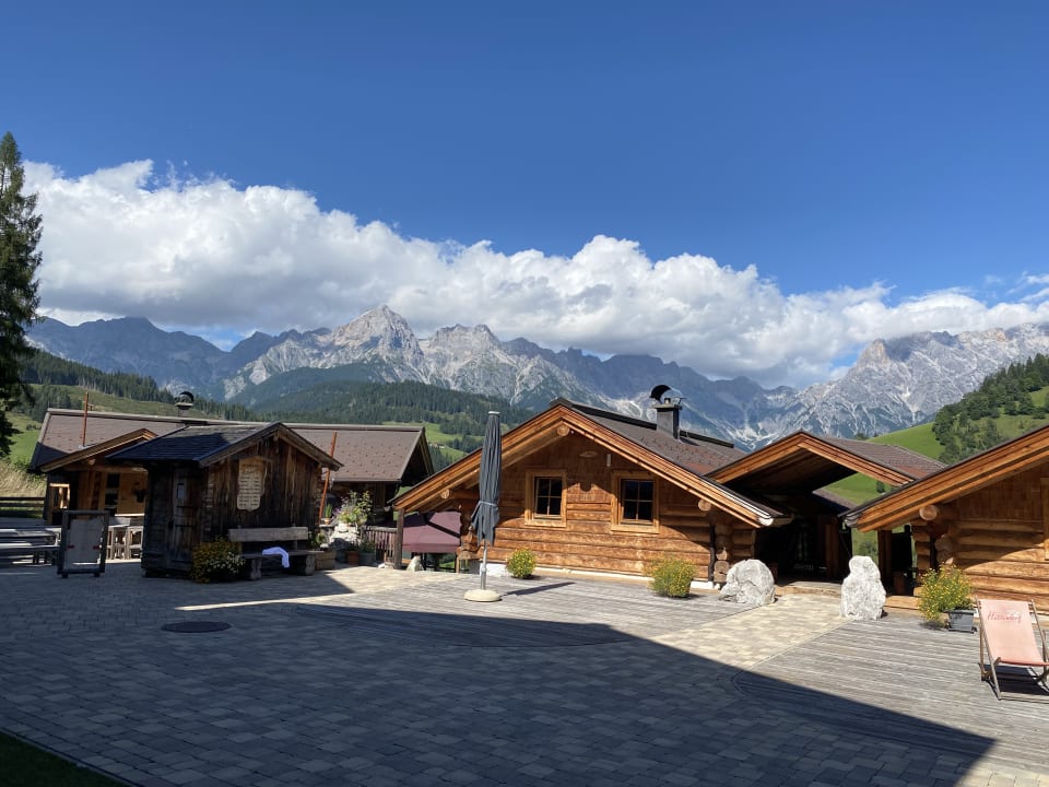 Ausblick Hüttendorf Maria Alm