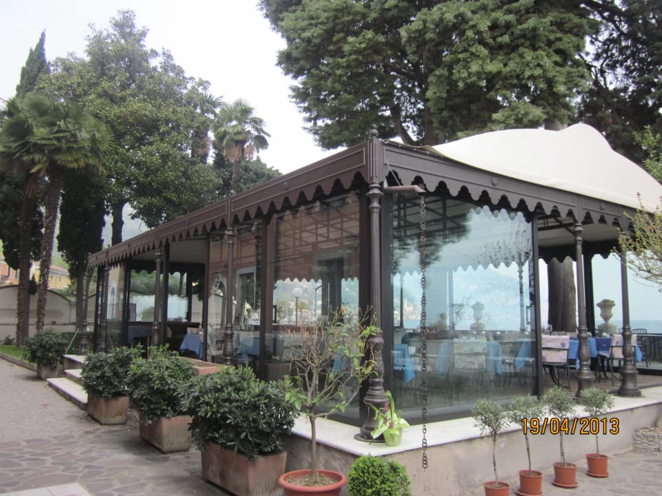 Restaurant à la carte im Garten  Hotel Bogliaco