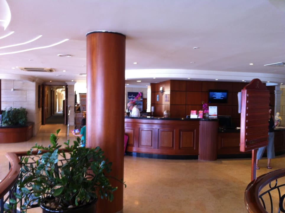 Sieht nett aus, der Empfang Riviera Spa Resort - Adults Only