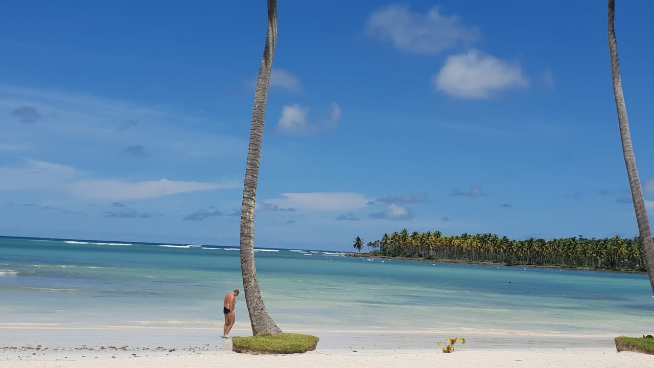 Strand Wyndham Alltra Samana