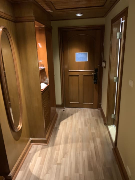 Zimmer Mandalay Hill Resort