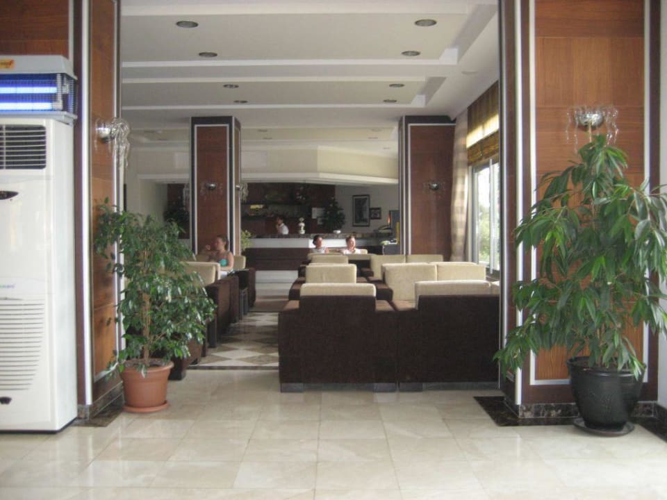 Lobby Sun Star Beach Hotel