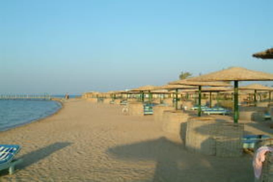 Hoteleigener Strand Golden Beach Resort