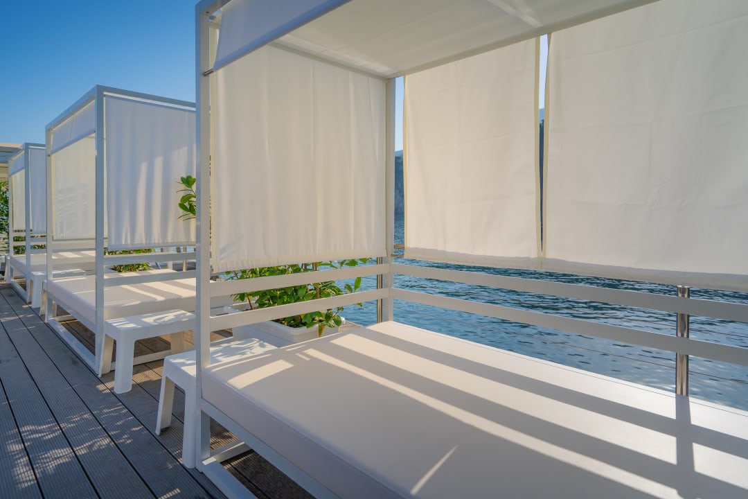 Strand Hotel Mary
