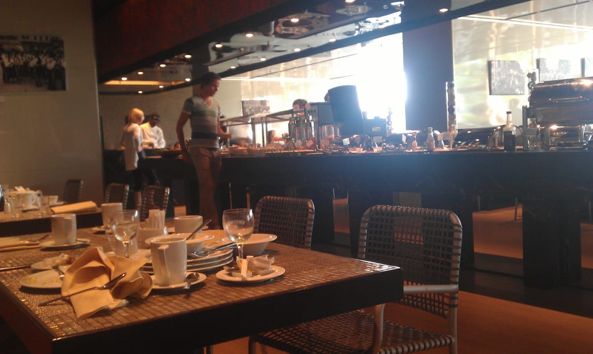 Frühstück Radisson Blu Hotel Köln