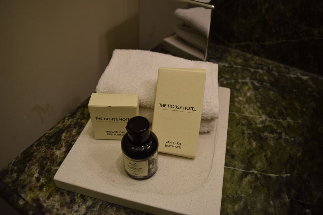 Hygiene-Material im Badezimmer The House Hotel Vault Karakoy