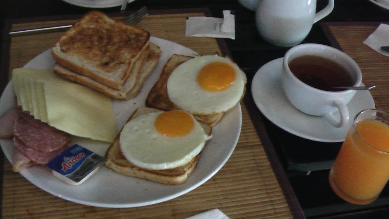 Normales Breakfast - variieren wie man's mag Peace Laguna Resort and Spa