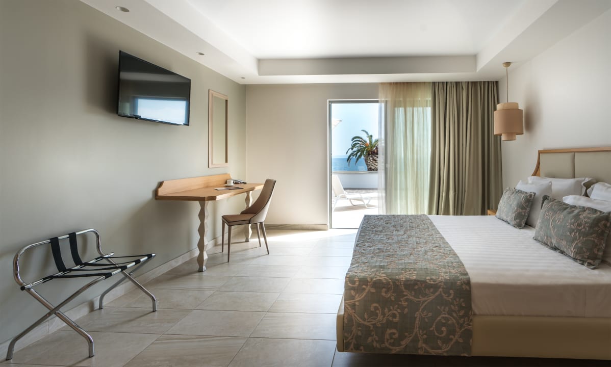 Zimmer Elinotel Sermilia Resort