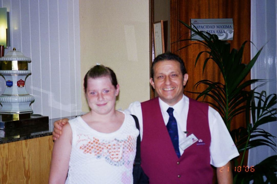 Angestellter Carlos...super lieb! Hotel Fiesta Ibiza