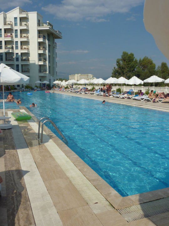 Pool Royal Atlantis Spa & Resort