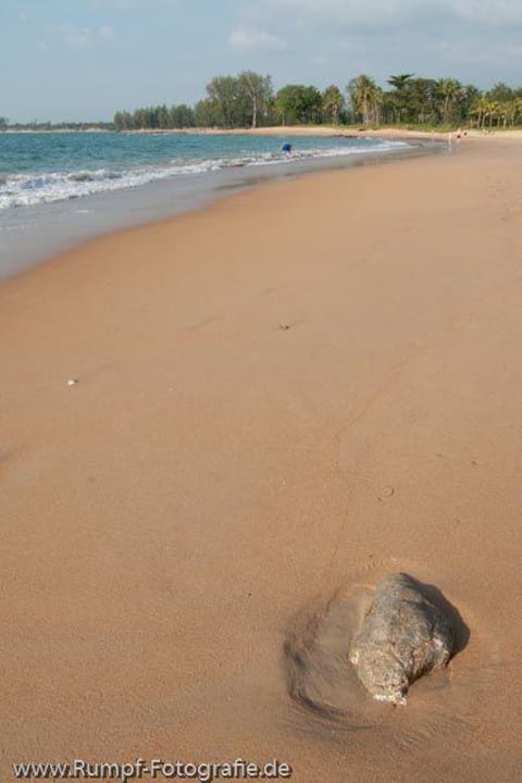 Strand wenige 100m nördlich Khaolak Oriental Resort - Adults only