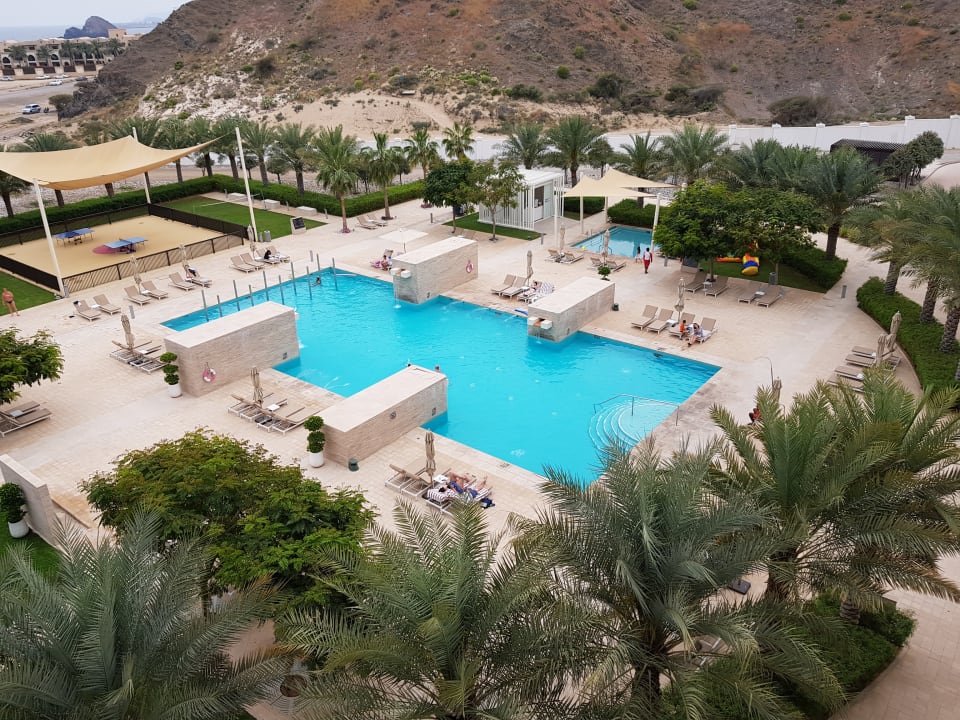 Pool InterContinental Fujairah Resort