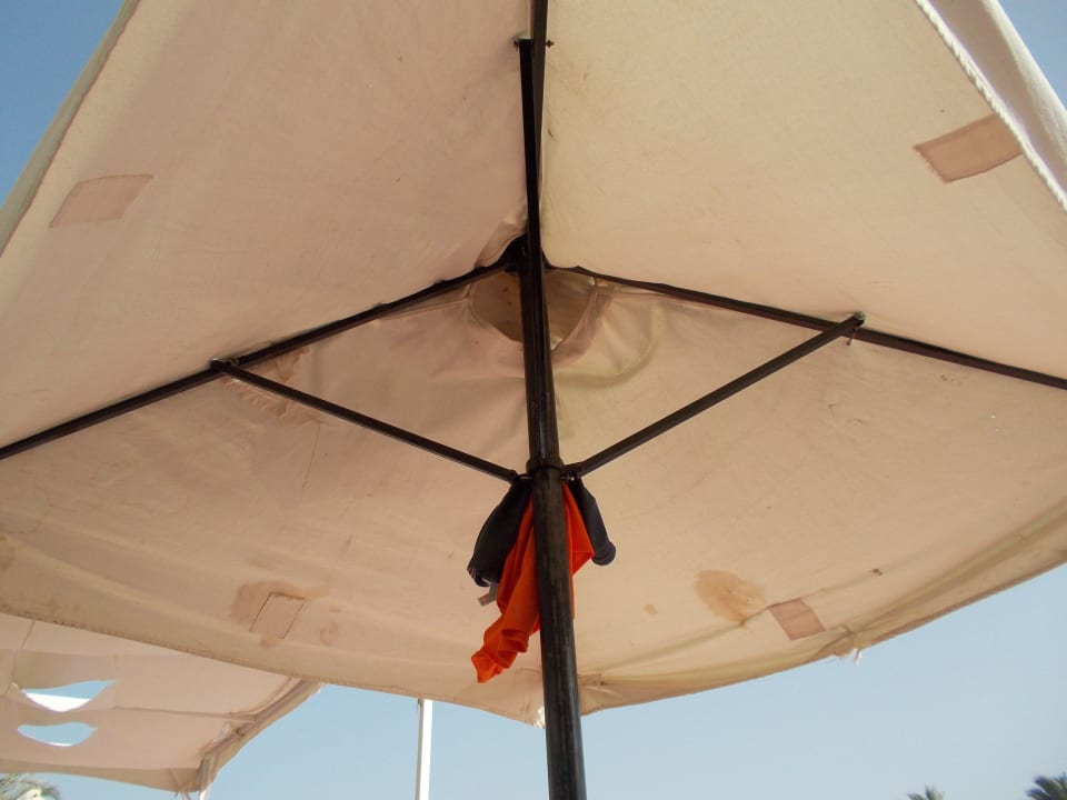 Hat was Grand Oasis Resort