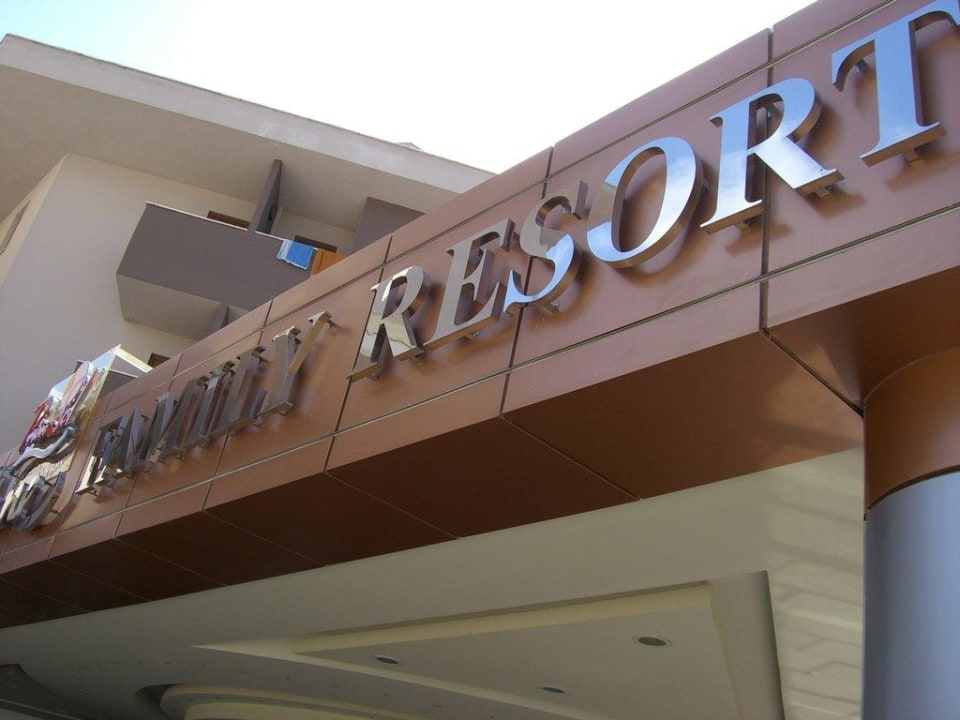 Steht dort Hane Family Resort