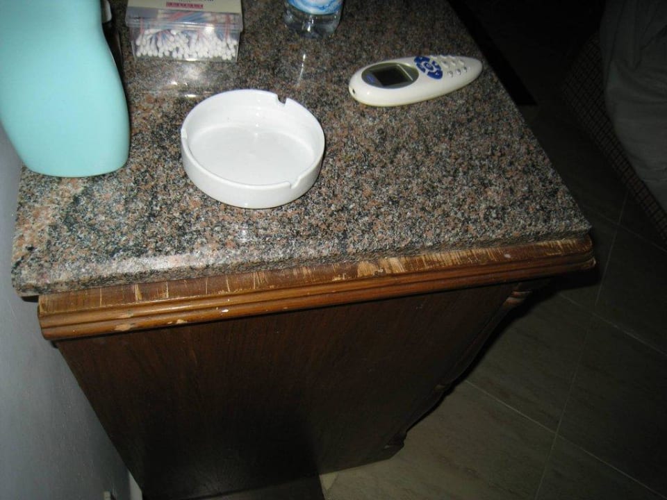 Möbelstück im Hotelzimmer Pickalbatros Alf Leila Wa Leila Resort - Neverland Hurghada