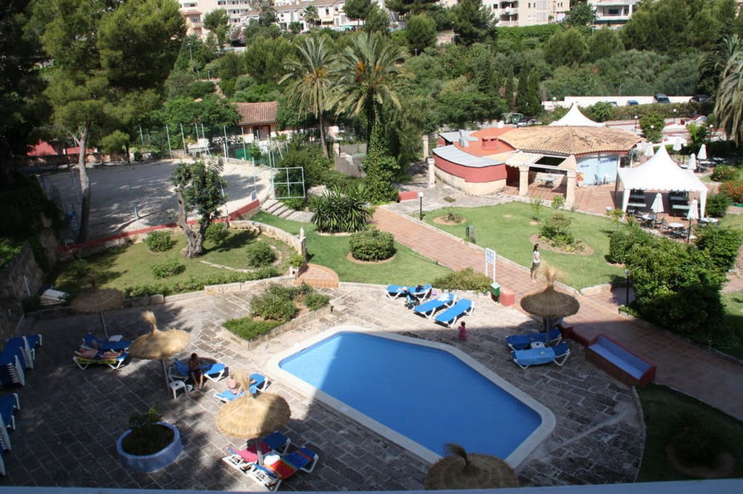 Pool Sallés Hotel Marina Portals