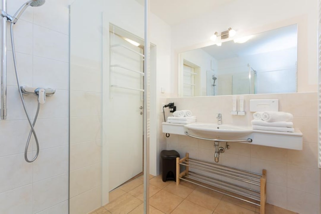 Zimmer Appartementhaus CASAMARAI