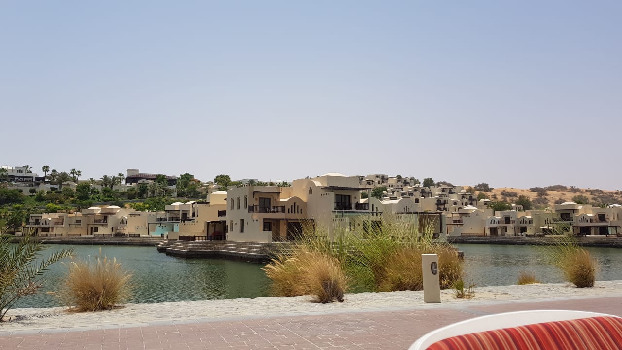 Außenansicht The Cove Rotana Resort