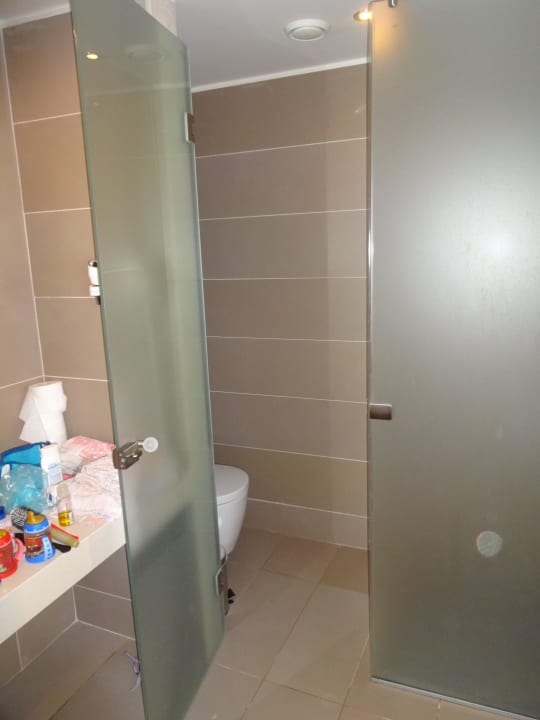 Tür zur Toilette und zur Dusche Atlantica Mikri Poli Crete