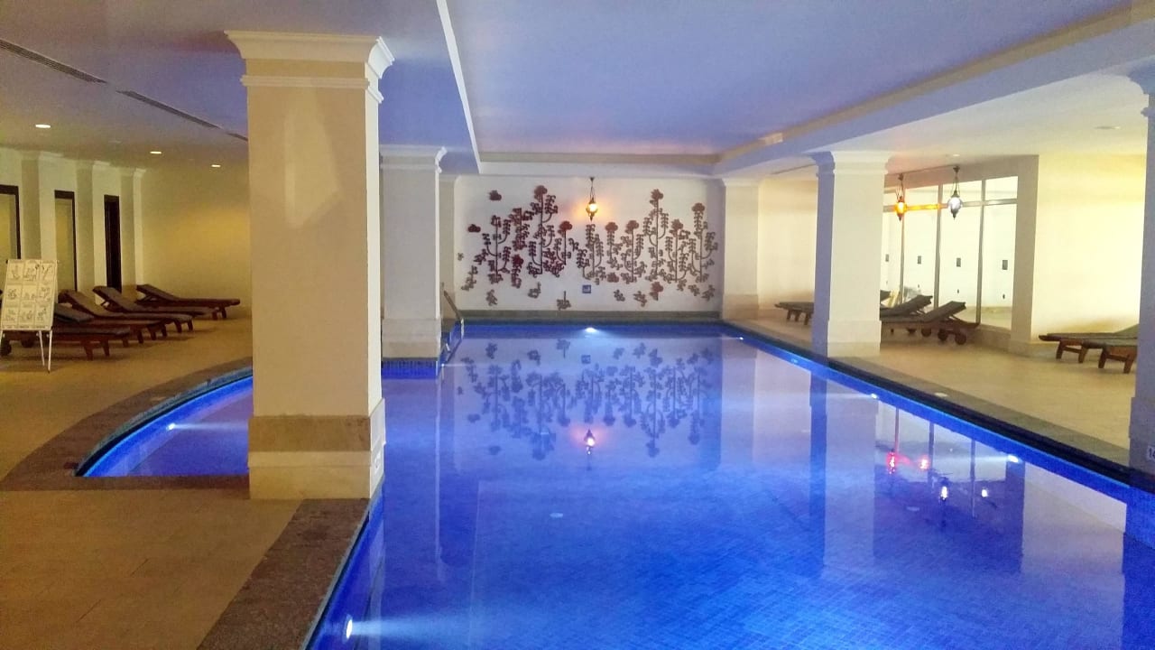 Hallenbad Sealife Buket Resort & Beach