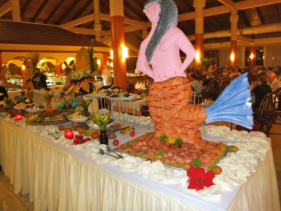 Jeden Tag ein anderes Büffet, lecker Grand Palladium Select Bávaro Resort & Spa
