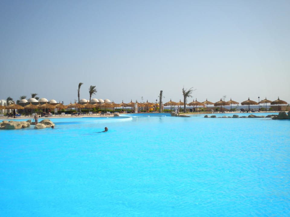 Pool Hotel Gorgonia Beach Resort